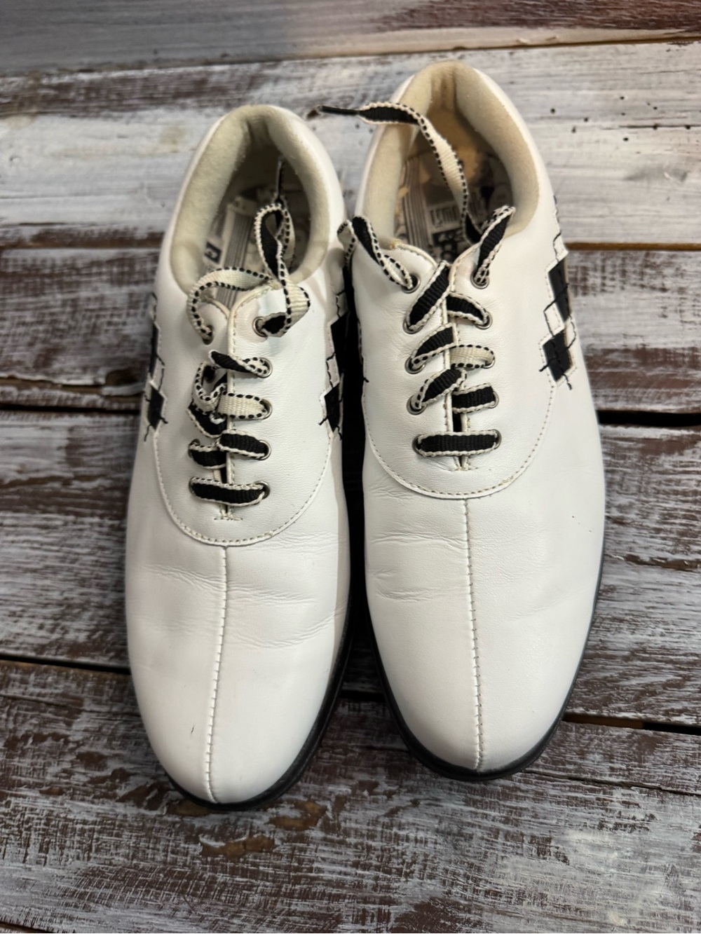 FootJoy White and Black Women's Golf Athletic Shoes - Picture 2 of 7